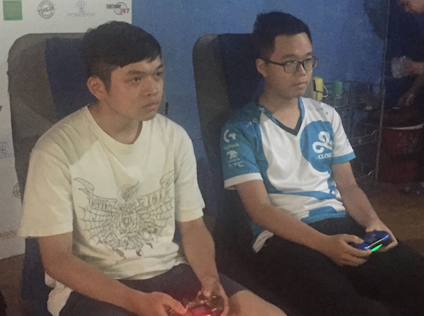 Nam Phương biến Hồng Quyết thành cựu vương FIFAVN League