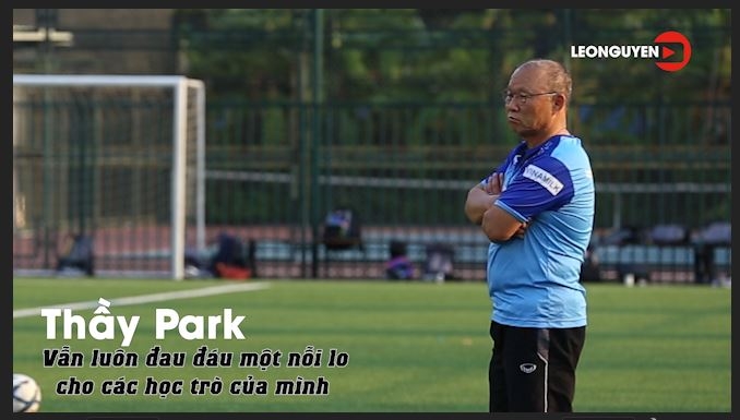 Video: Xúc động hình ảnh HLV Park tận tuỵ với 'đàn con' U22 Việt Nam