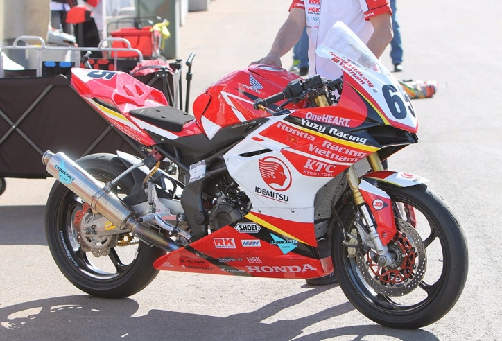 “Siêu Ngựa” Honda CBR250RR phiên bản đua
