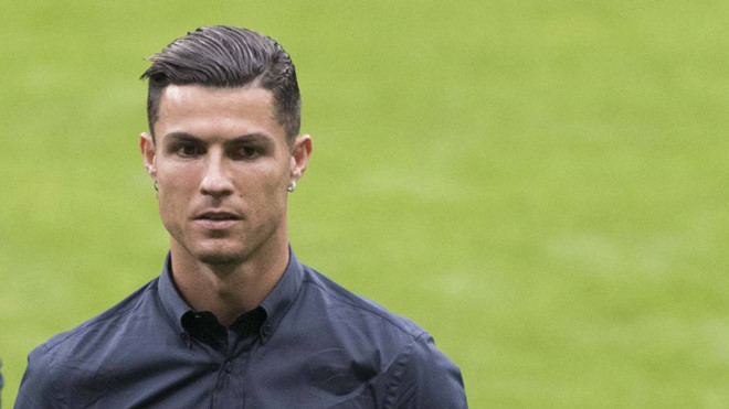 Ronaldo muốn tìm kiếm người phụ nữ tên Edna với lý do 'đặc biệt'