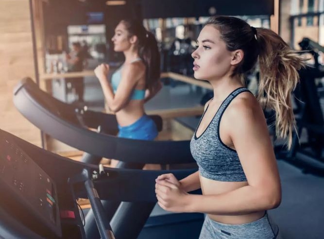 Aerobic vs anaerobic: Bạn nên tập loại nào?