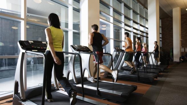 Liệt kê 5 bài tập đơn giản cho bất cứ ai mới tập gym