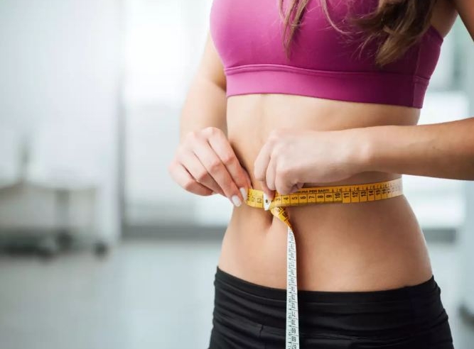 3 dấu hiệu cho biết bạn 'tăng cân' hay chỉ là 'đầy hơi'