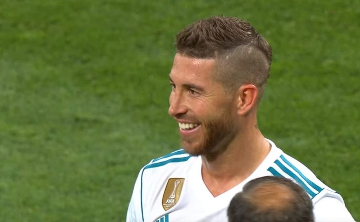 Hơn 200.000 chữ ký đòi tẩy chay Sergio Ramos