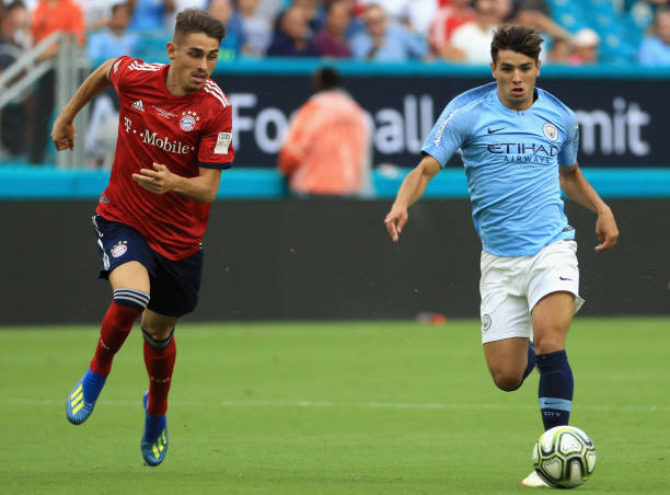 Bayern thua ngược Man City đầy đáng tiếc