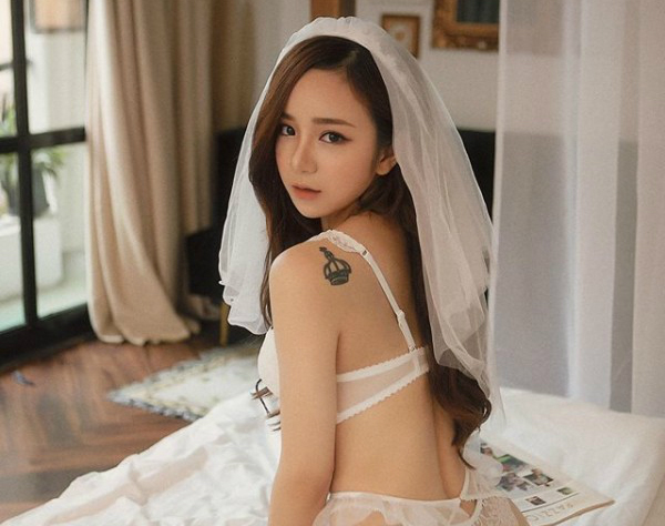 'Hot girl ngủ gật' nói về Quang Hải: 'Anh ấy như một vị thần sân cỏ'