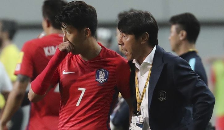 Thái Lan sắp có HLV từng đánh bại Đức ở World Cup