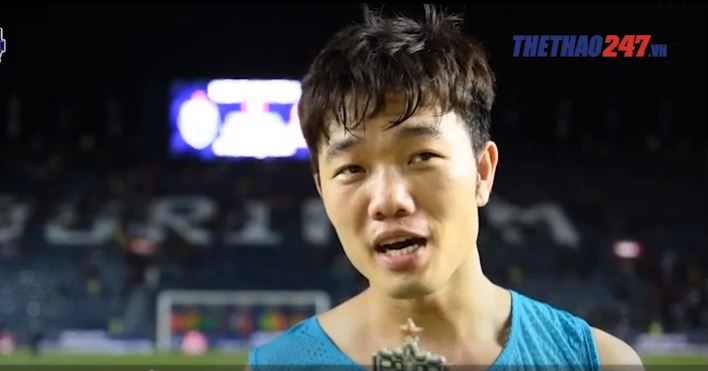 VIDEO: Xuân Trường tiếp tục thể hiện trình độ tiếng Anh đáng nể khi trả lời báo Thái