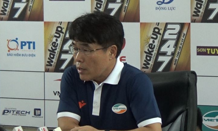 Bạn thân HLV Park Hang-seo chính thức mất việc ở V.League