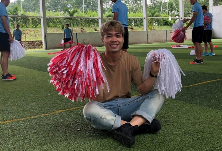 Công Phượng ngọt ngào động viên em gái thi tốt ở Kì thi THPT Quốc gia
