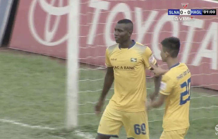 Highlights: SLNA 2-0 HAGL (Vòng 10 V-League 2017)