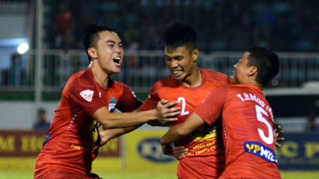 Highlights: HAGL 3-2 Hà Nội FC (Vòng 23 V-League 2017)