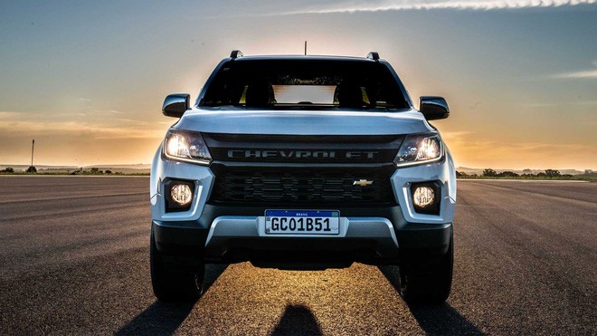 Chevrolet Colorado 2021 ra mắt diện mạo mới, đấu Ford Ranger