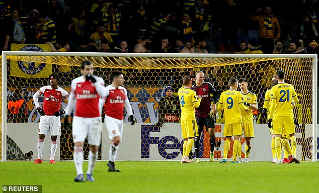 Cựu sao Arsenal gọi màn trình diễn trước BATE là thảm họa
