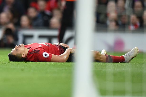 Xác định chấn thương nặng của Alexis Sanchez
