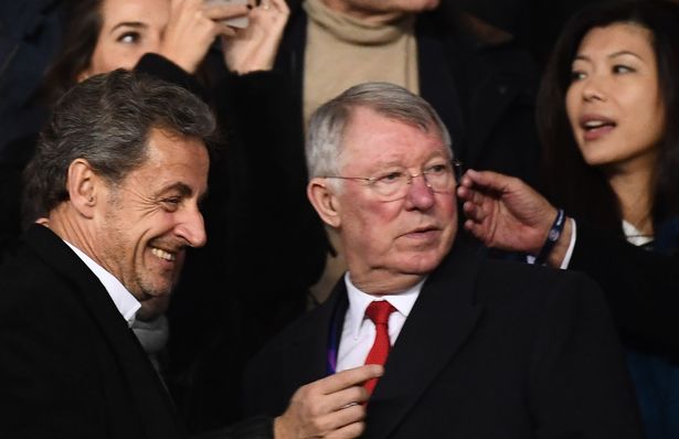 Sir Alex nói gì với HLV Southgate sau chiến thắng của MU?