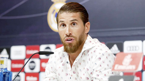 Quen thói 'tiều phu đốn củi', Ramos dính án phạt nặng