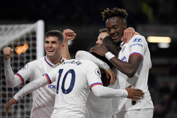 Kết quả bóng đá hôm nay 26/10: Chelsea đại thắng Burnley 