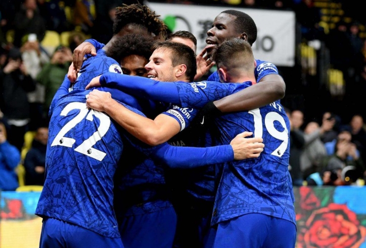 Giúp Chelsea cân bằng kỉ lục từ thập niên 80, Lampard đi vào lịch sử
