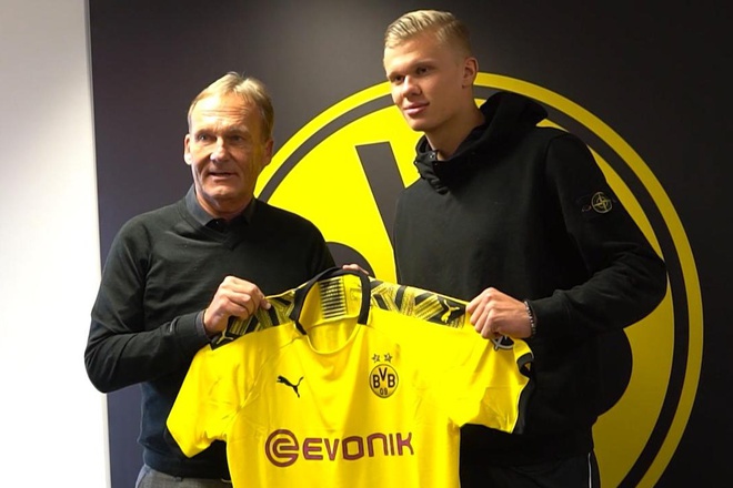 Dortmund đã bị 'móc túi' gấp đôi cho thương vụ cướp hàng MU?