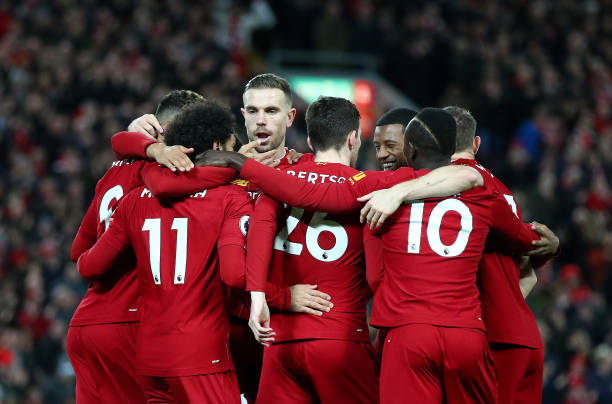 Song sát 'lì xì', Liverpool ca khúc khải hoàn đầu năm mới