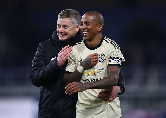 MU 'tung đòn' giữ chân công thần trước sự dòm ngó của Inter 