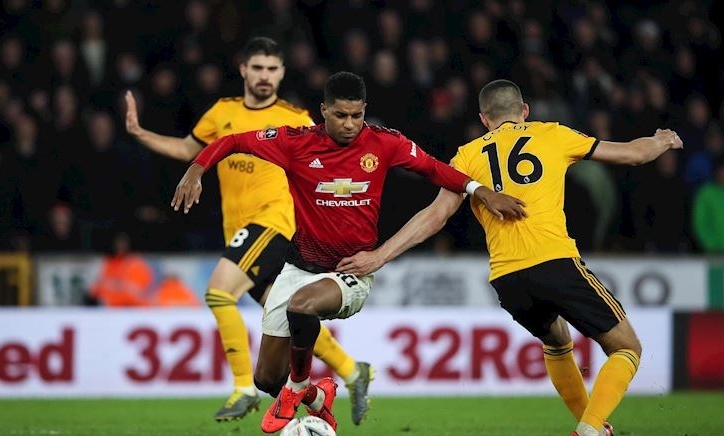 Kết quả bóng đá hôm nay (16/1): MU kiên cường hạ Wolves 