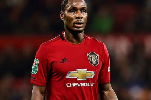Vượt Bruno, Ighalo đi vào lịch sử MU ngay trận ra mắt