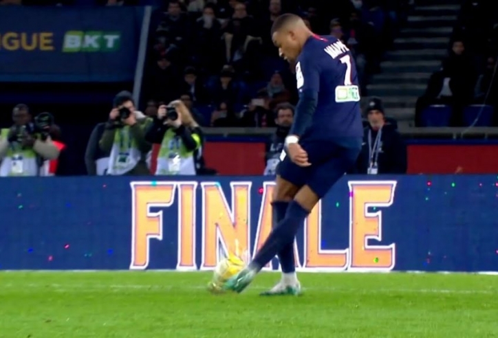 VIDEO: Mãn nhãn với những 'skill' đỉnh cao nhất của Mbappe mùa 2019/2020