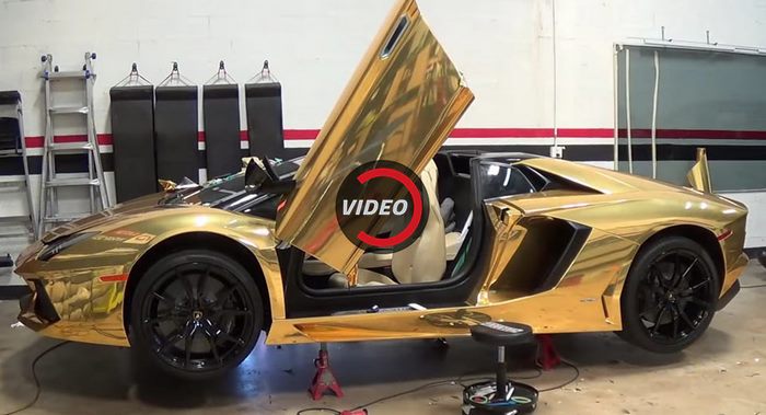 Quá trình 'bọc vàng' cho một chiếc Lamboghini