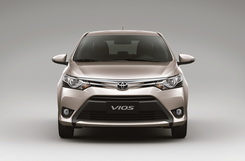 3 tháng, Toyota bán hơn 13.000 xe tại Việt Nam