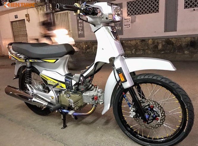 Vì sao chiếc Honda Dream II này có giá tới hơn 200 triệu ?