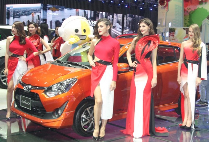 Ô tô nhỏ 400 triệu vào Việt Nam: Dành tiền 2018 mua xe