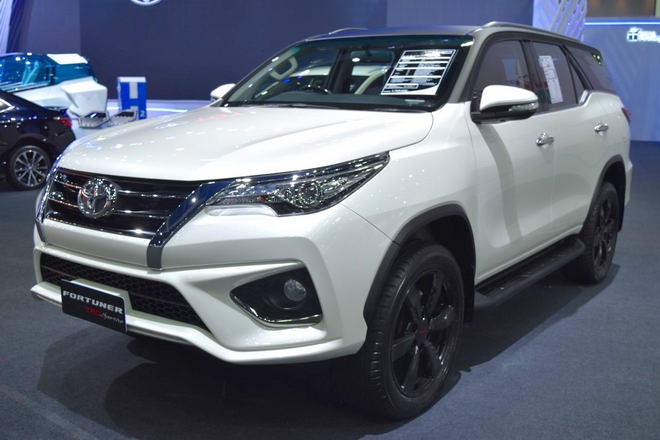Toyota Innova và Fortuner 2018 sắp ra mắt được nâng cấp gì?