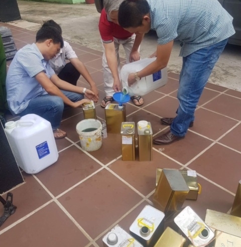 'Sốc' với kết quả xăng giả A92: Xăng nguyên chất dưới 50%