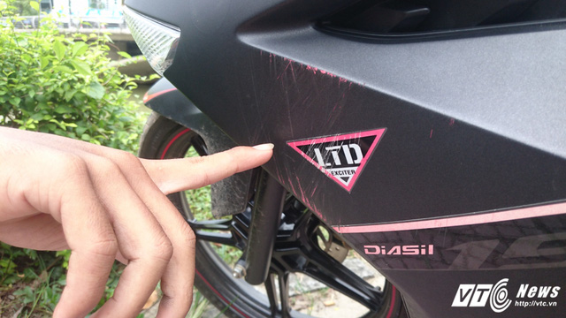 Sốc: Cửa hàng Yamaha sơn lại màu xe Exciter rồi bán giá cao