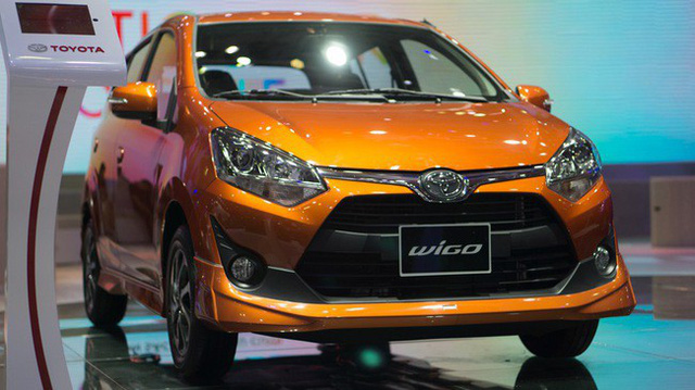 Chờ 'giờ G', thị trường ô tô Việt Nam biến động khó lường
