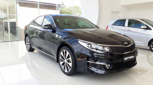 Xả hàng, Kia Optima giảm giá còn 719 triệu đồng