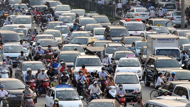 Cuộc chiến giá xe 2018: Nội hay ngoại giành ưu thế năm 2018?