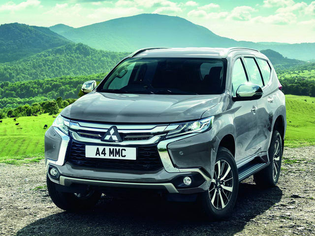 Nhiều xe Mitsubishi giảm giá hàng trăm triệu đồng