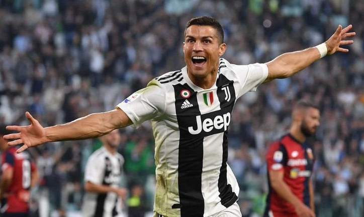 VIDEO: 25 bàn thắng đáng nhớ trong sự nghiệp của Ronaldo