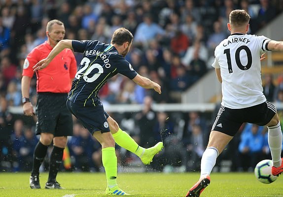 VIDEO: Bàn thắng mở tỷ số của Bernardo Silva vào lưới Fulham