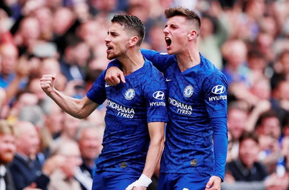 Burnley vs Chelsea: Bay cao cùng Frank Lampard
