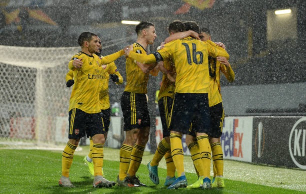 Arsenal đánh rơi chiến thắng ở những phút cuối cùng