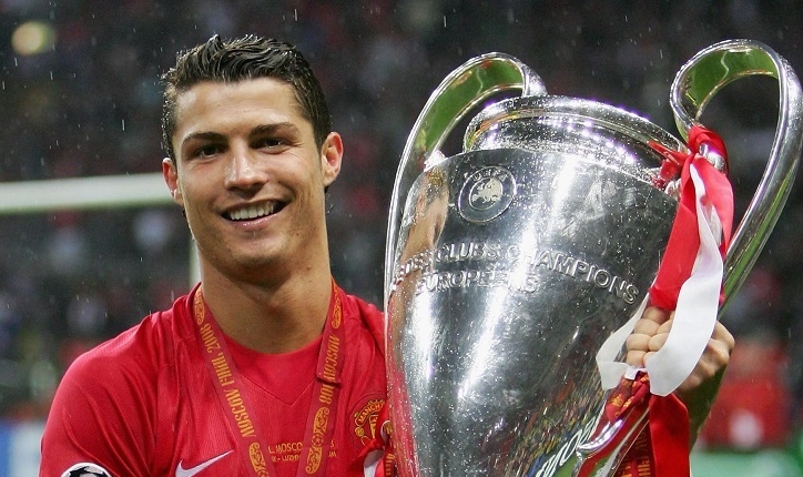 Chuyển nhượng tối 10/6: Ronaldo trở lại khoác áo MU?