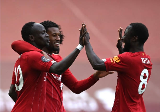 Mane nổ súng, 'nhà Vua' Liverpool giành chiến thắng nhẹ nhàng