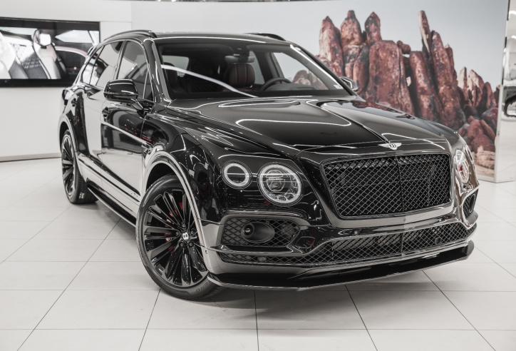 Cận cảnh chiếc SUV nhanh nhất thế giới, giá hơn 6 tỷ VNĐ