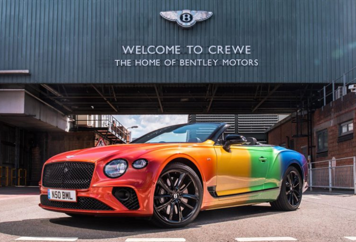 Chiêm ngưỡng xe siêu sang Bentley 7 sắc cầu vồng đẹp mê