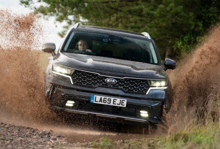 Kia Sorento 2021 mở bán tại châu Âu, sắp về VN năm nay