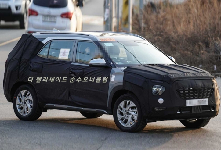 Xe 7 chỗ Hyundai lộ ảnh chạy thử, có về VN đấu SantaFe?